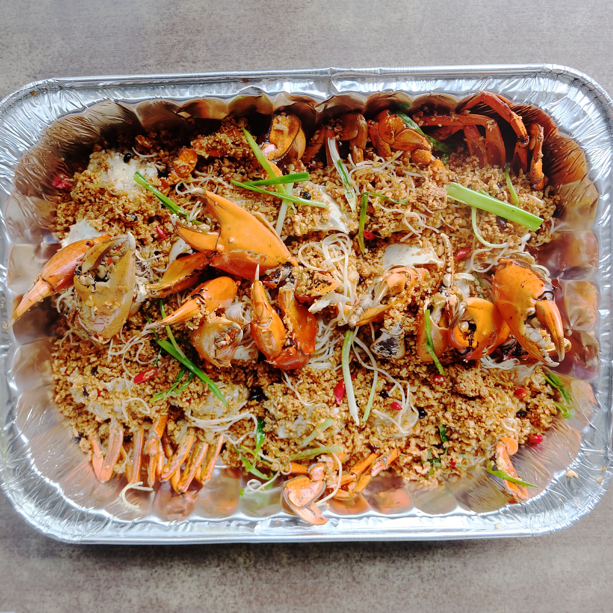 TYPHOON SHELTER CRAB TRAY